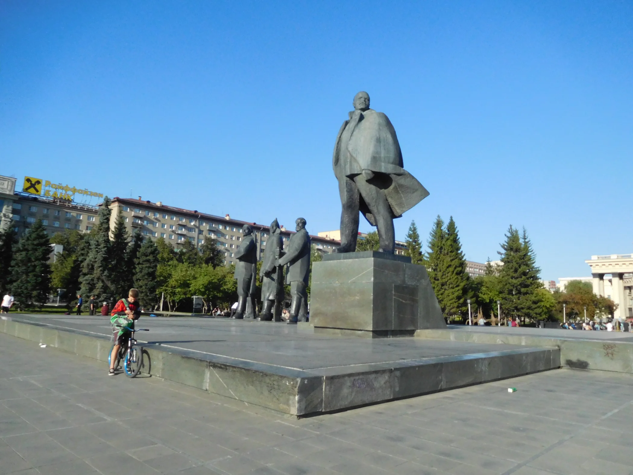 J0002409.JPG