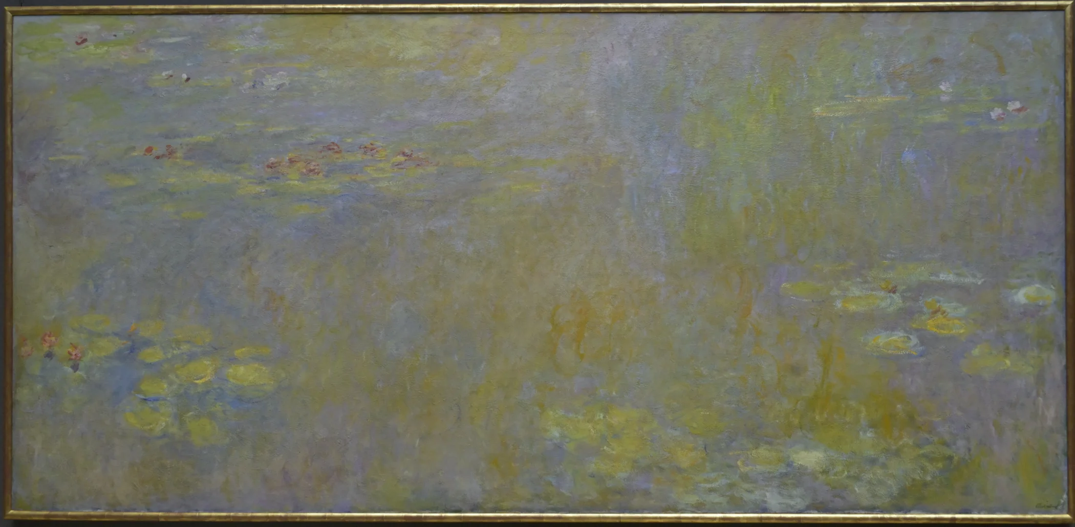 R0000586a.jpg