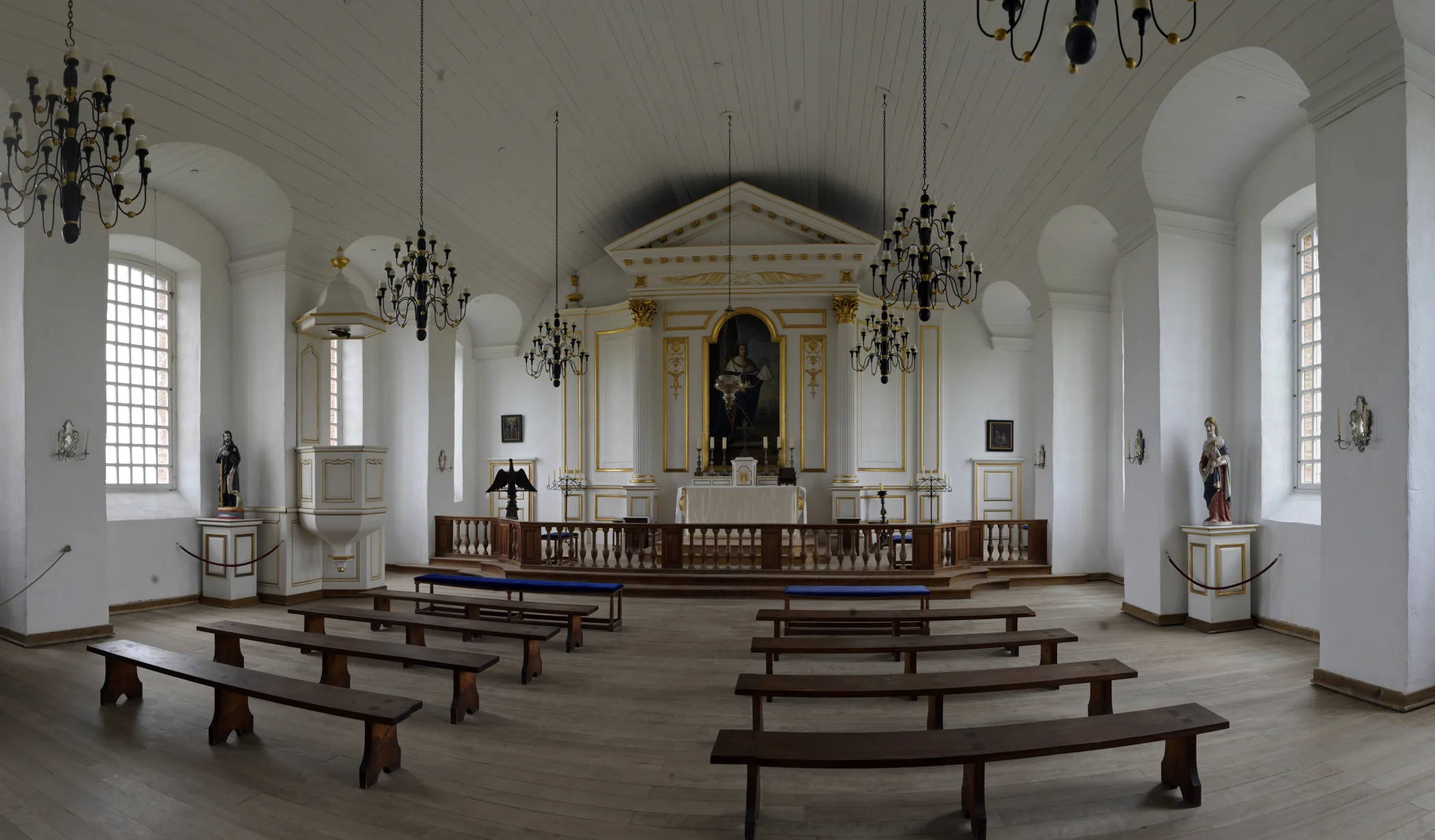 R0003592a.jpg